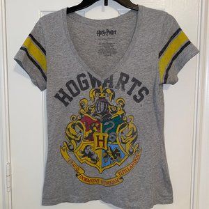 Harry Potter Hogwarts school crest V-neck t-shirt